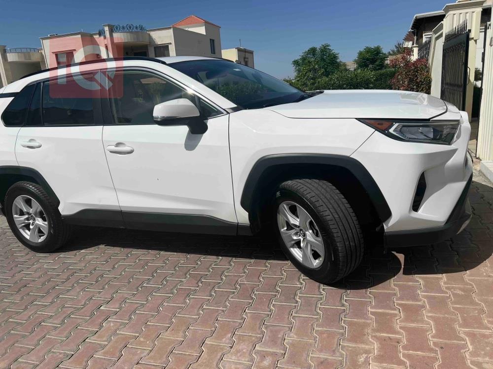 تويوتا راف 4